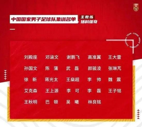 在延安，毛泽东同志在窑洞里写下的《论持久战》、南泥湾的荒山变良田和敌后抗日根据地的开辟，如红烛般点亮当时幽暗的时局；在西柏坡，党召开全国土地会议，;敢于斗争、敢于胜利的;两个敢于振聋发聩；在北京，;宜将剩勇追穷寇，不可沽名学霸王则成为解放全中国的战斗号角